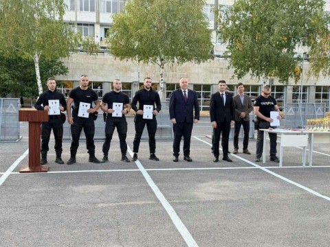 Отборът на ОДМВР-Сливен се класира сред първите пет в благотворителен турнир на ГДБОП 
