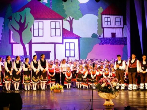 „All steps“ с вълнуващ 14-ти годишен концерт в Нова Загора